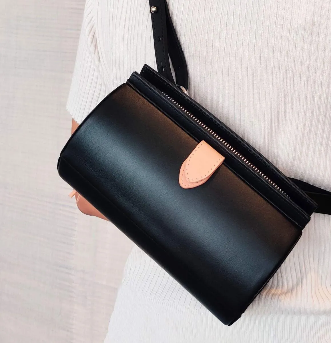 CAPSULE BELT BAG