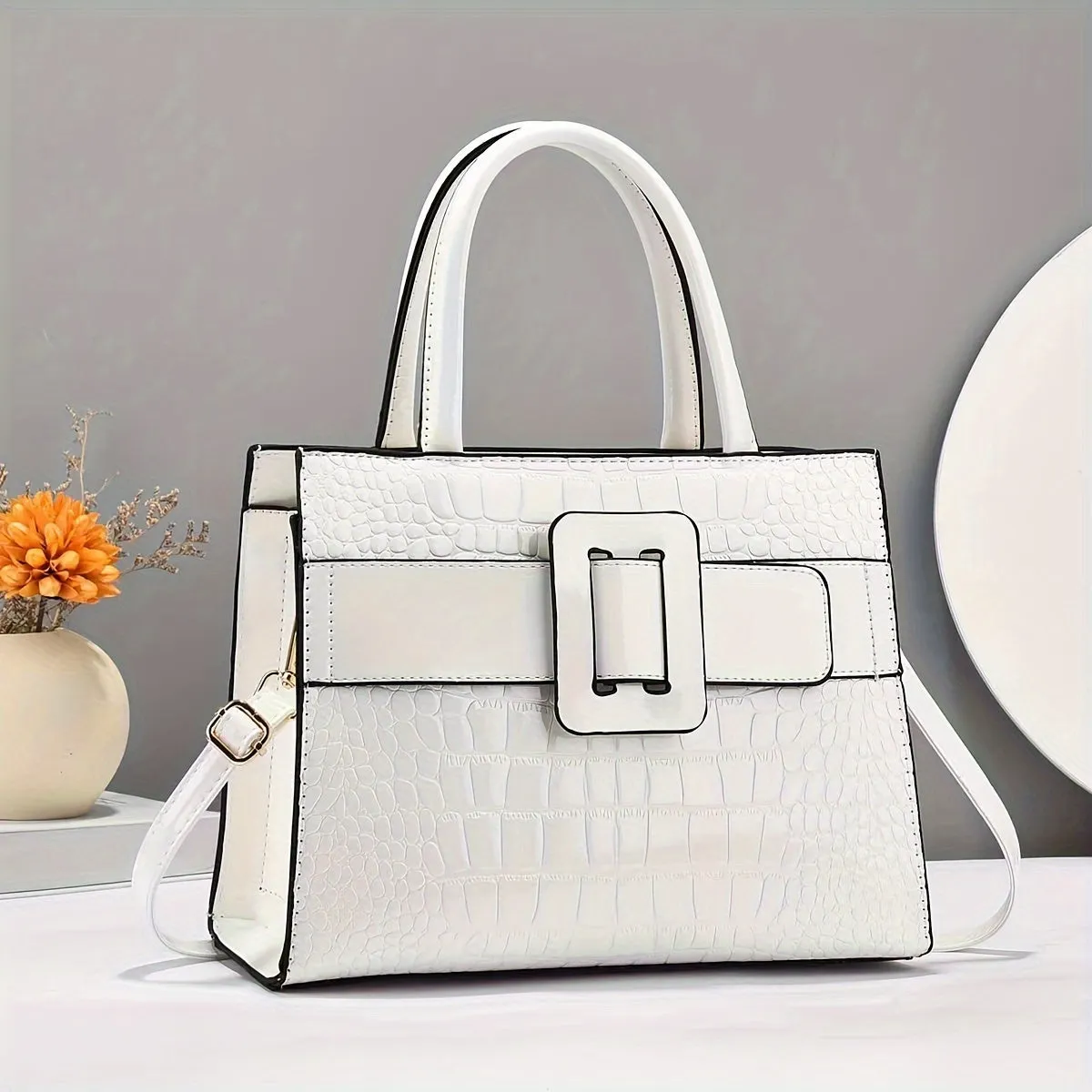 Chic Crocodile-Embossed Handbag with Secure Buckle - Versatile & Spacious for All Occasions