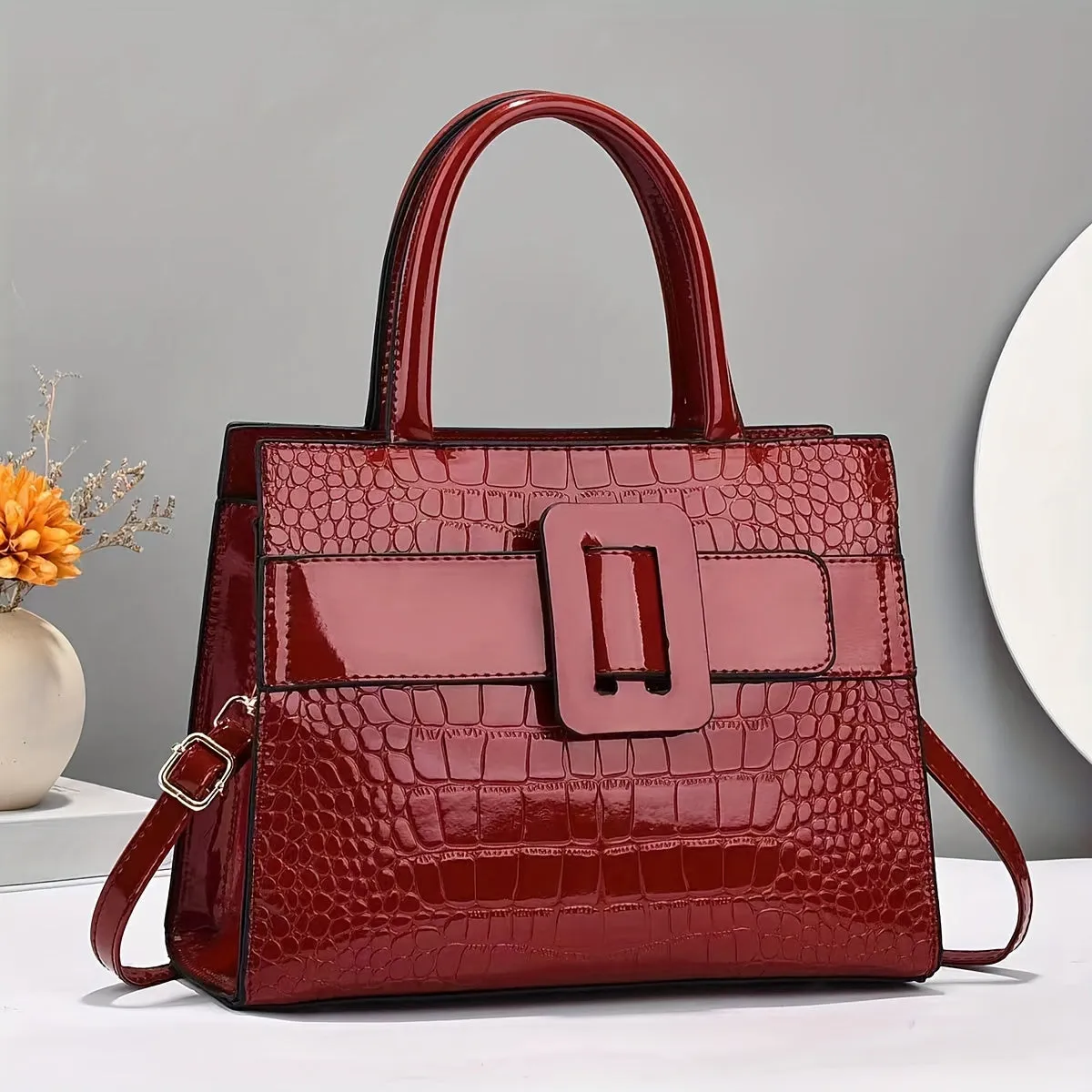 Chic Crocodile-Embossed Handbag with Secure Buckle - Versatile & Spacious for All Occasions