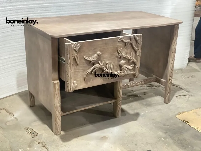 Hand-Carved Bird Design Wooden Ornithrologie Desk with one drawer