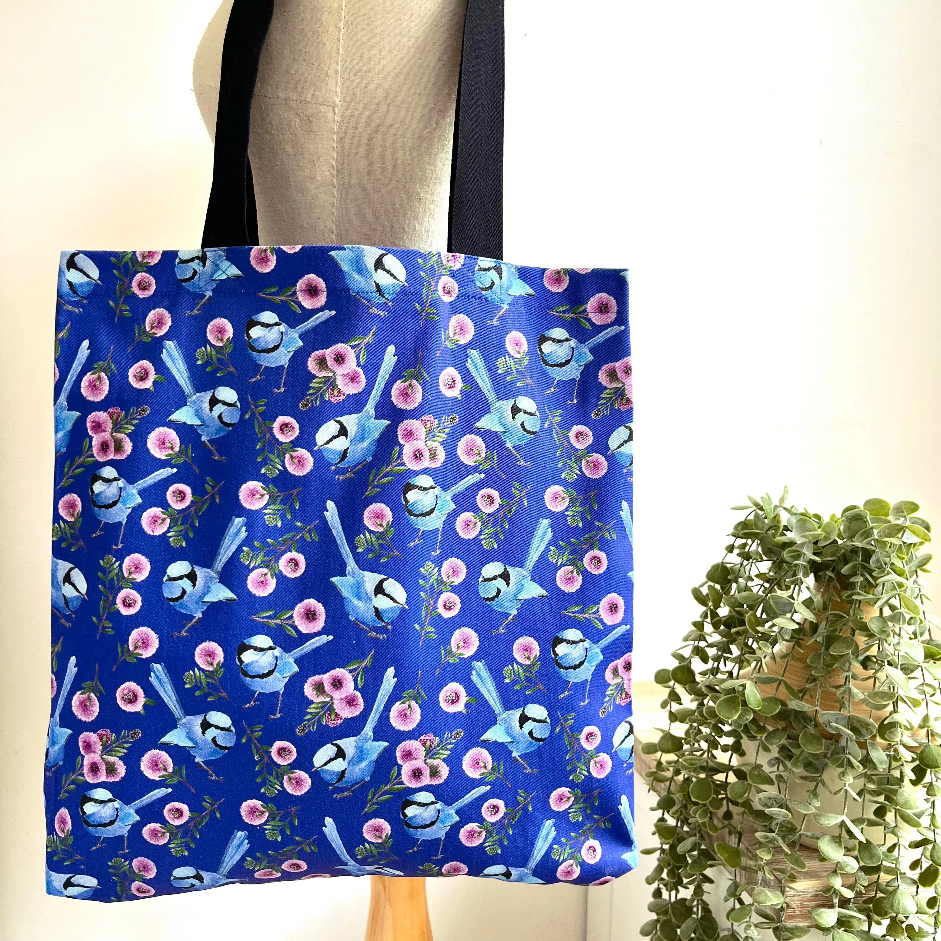 Splendid Wren Tote Bag